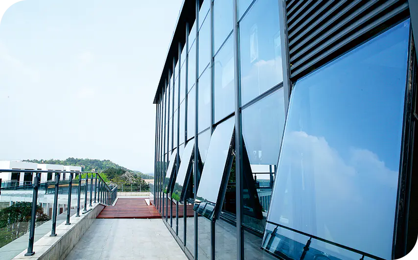 Zhejiang Ruiguan Porta et Fenestra Co., Ltd.